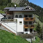 Haus Bergkristall Apartamento Samnaun