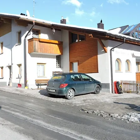 Haus Bergkristall Apartament *