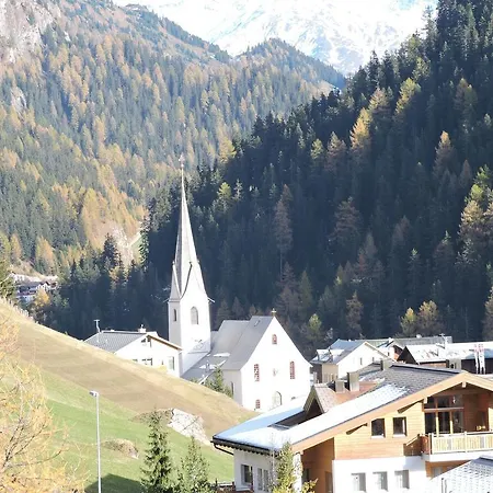 Haus Bergkristall Apartament Samnaun