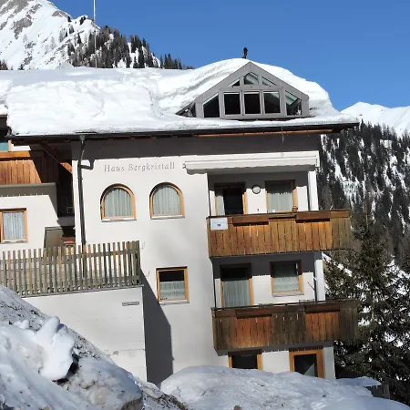 Haus Bergkristall Apartament *