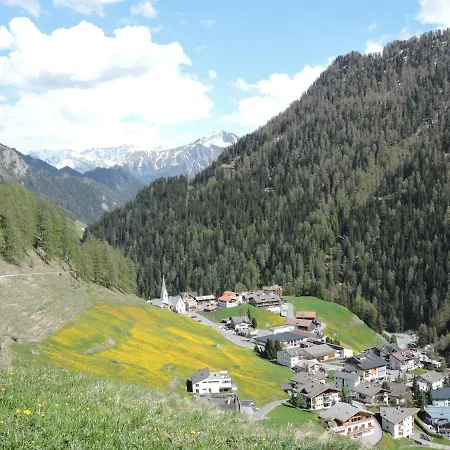 Haus Bergkristall Apartament