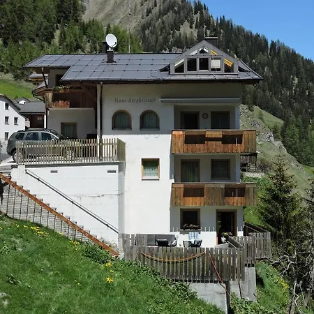 Haus Bergkristall Apartament Samnaun