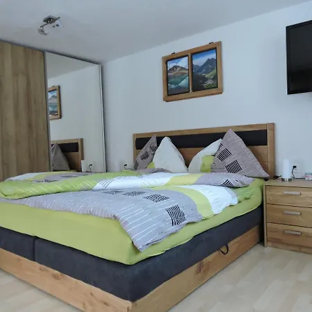 Haus Bergkristall Apartment