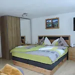 Apartment Haus Bergkristall